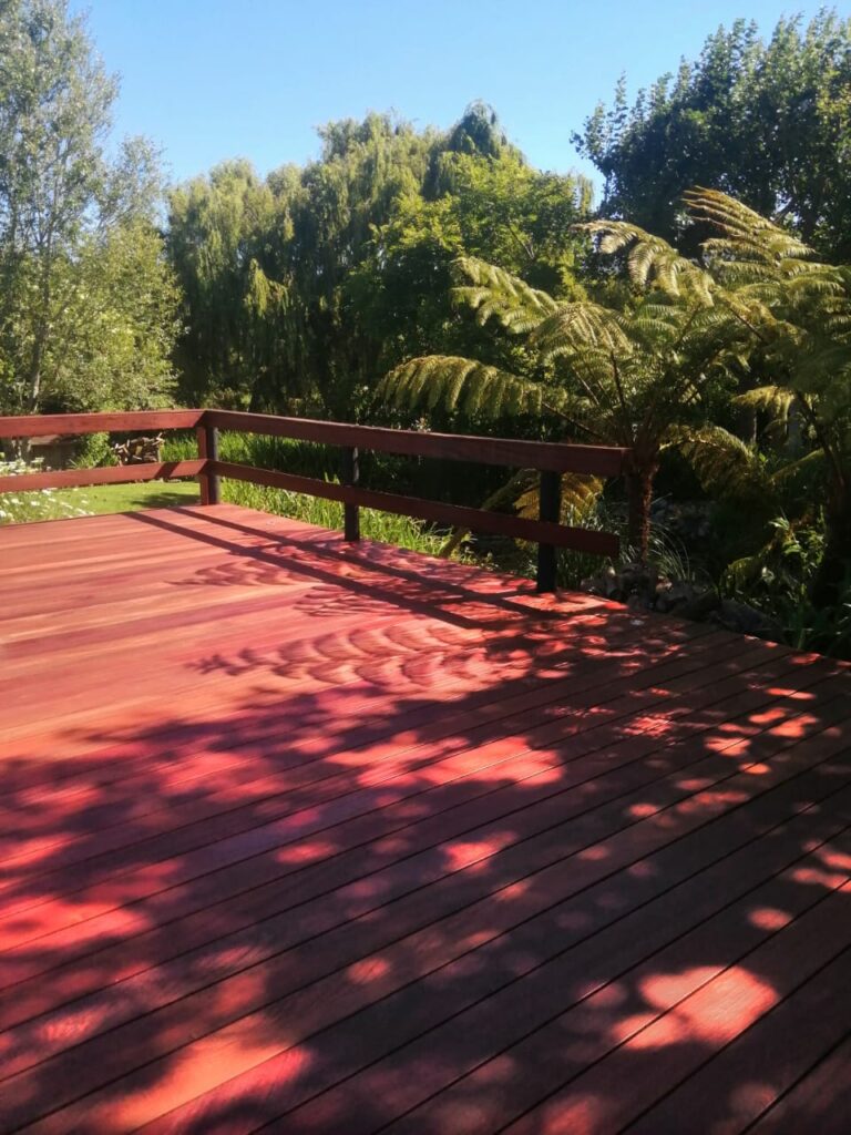 Red Grandis Deck Paarl Cape Town